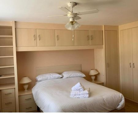 Broadshade Holiday Apartments Пейнтон Екстер'єр фото